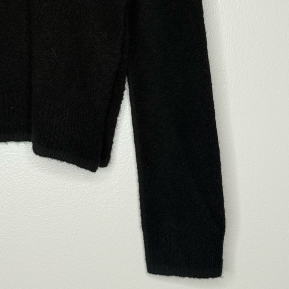 NEW Wyeth Darby Wool & Yak Blend Crew Neck Sweater - Picture 4 of 13